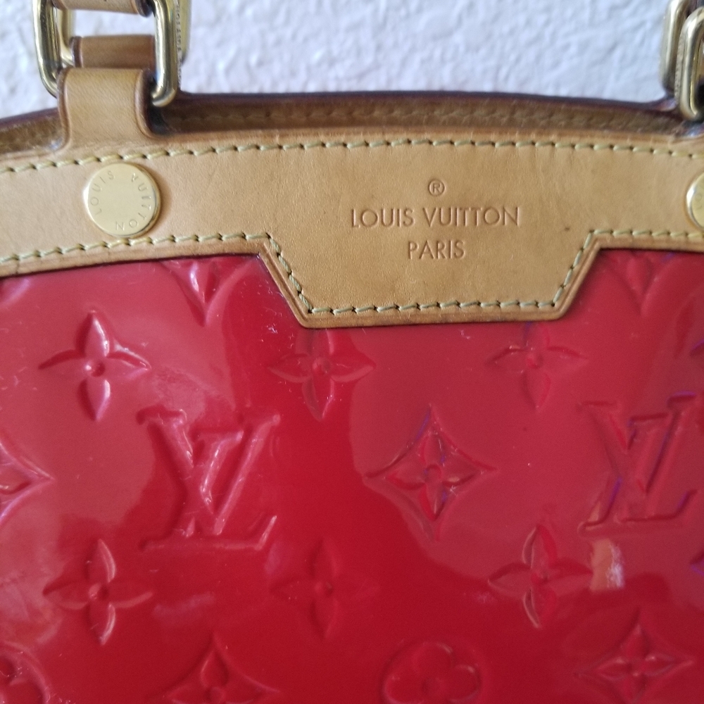 Auth Louis Vuitton Vernis Brea Mm Bag - Picture 12 of 16